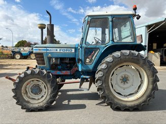 Tracteur agricole Ford 7700 4RM - 2