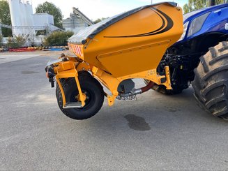 Trémie frontale Agrisem DSF 2200 - 1