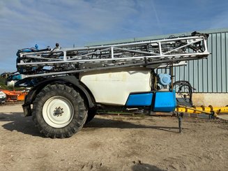 Pulvérisateur traîné Evrard METEOR 4200 - 1