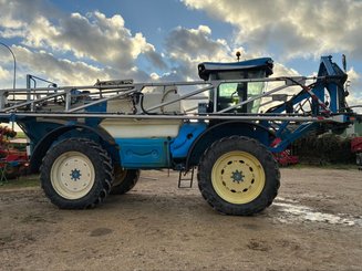 Pulvérisateur automoteur Matrot XENON 4300L - 1