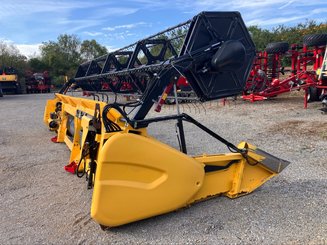 Moissonneuse batteuse New Holland CR 7.90 - 9