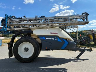 Pulvérisateur traîné Evrard METEOR R ACTIV 5200 L - 5