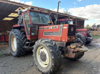 Tracteur agricole Fiat 115 90 DT - 2