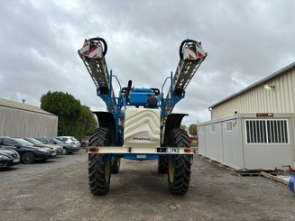Pulvérisateur automoteur Matrot M24D HELLIOS - 2