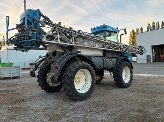 Pulvérisateur automoteur Evrard ALPHA 4100 - 6