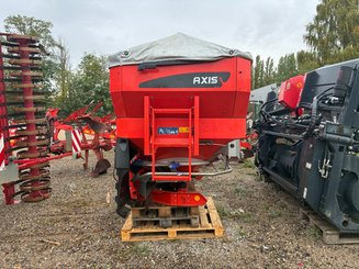 Distributeur d'engrais Kuhn AXIS 40.1W - 7