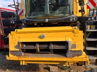 Moissonneuse batteuse New Holland CR 8.90 - 8