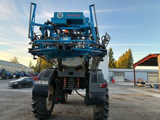Pulvérisateur automoteur Evrard ALPHA 4100 - 5