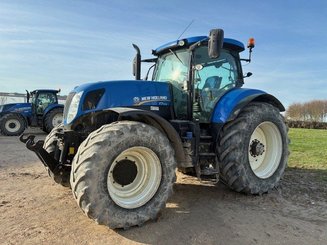 Tracteur agricole New Holland T7.235 - 1