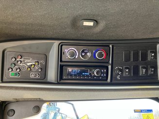 Moissonneuse batteuse New Holland CR7.90 - 11