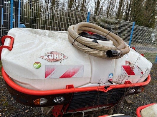Trémie à engrais Kuhn PF 1000 - 1