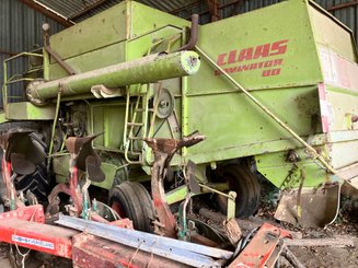 Moissonneuse batteuse Claas DOMINATOR 80 - 1