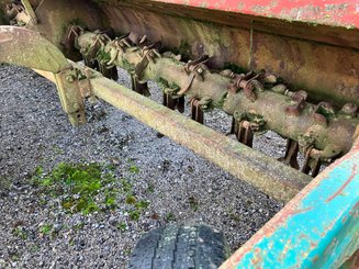 Broyeur à axe horizontal Kverneland FX400 - 2