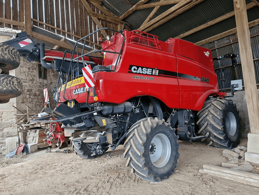 Moissonneuse batteuse Case 5140 - 1