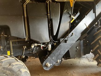 Moissonneuse batteuse New Holland CSX 7080 - 7