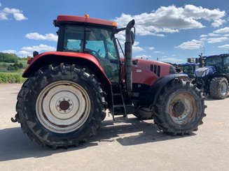 Tracteur agricole Case CVX 1170 - 4