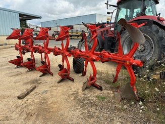 Charrue Kuhn Varimaster 152 6 NSH - 4