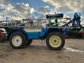 Pulvérisateur automoteur Matrot Xenon expert 4300 - 1