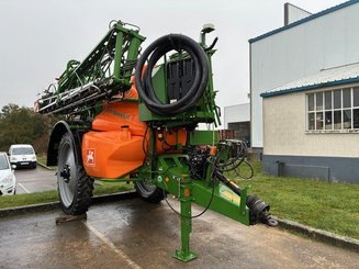 Pulvérisateur traîné Amazone UX 3200 - 4