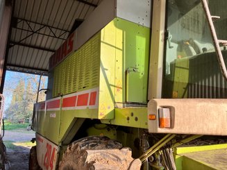 Moissonneuse batteuse Claas MEGA 204 - 12