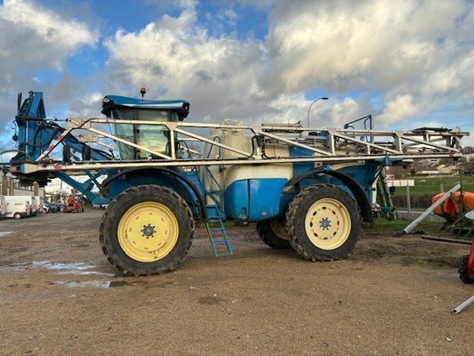 Pulvérisateur automoteur Matrot Xenon expert 4300 - 1