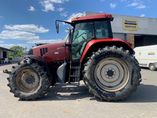 Tracteur agricole Case CVX 1170 - 1