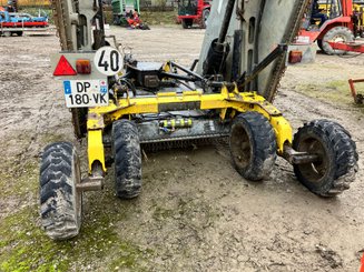 Broyeur à axe vertical BEDNAR MM7000 - 5