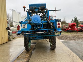 Pulvérisateur traîné Berthoud Tracker 3234 28m - 2