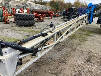 Pulvérisateur automoteur Evrard Alpha Varitrack 3000 - 6