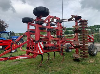 Déchaumeur Horsch Terrano 5FX - 1