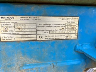 Pulvérisateur traîné Berthoud Tracker 3234 28m - 4