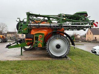 Pulvérisateur traîné Amazone UX 3200 - 1