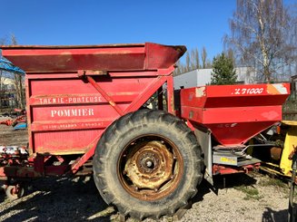 Distributeur d'engrais Kuhn AXERA MW 1102 - 3