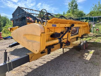 Moissonneuse batteuse New Holland CR 8070 - 15