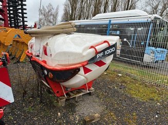 Trémie à engrais Kuhn PF 1000 - 1