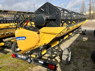 Moissonneuse batteuse New Holland CR 8.90 - 14