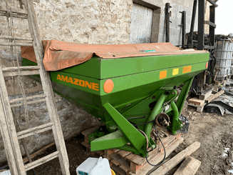 Distributeur d'engrais Amazone ZAU 1001 - 2
