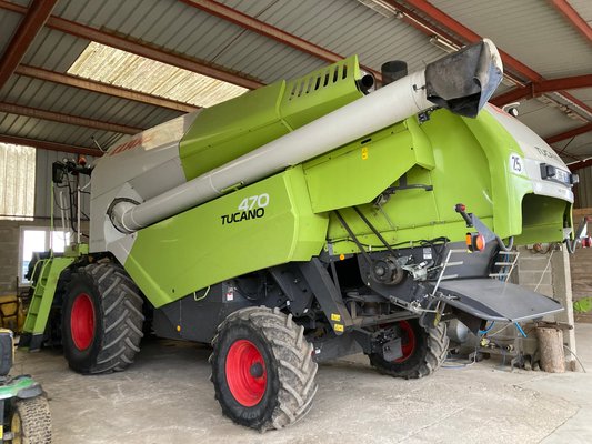 Moissonneuse batteuse Claas Tucano 470 - 1