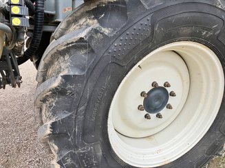 Pulvérisateur automoteur Evrard Alpha Varitrack 3000 - 4