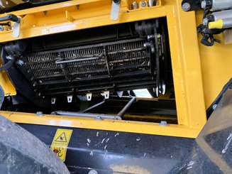 Moissonneuse batteuse New Holland CR7.90 - 9