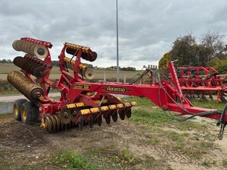 Déchaumeur Väderstad Carrier 650 - 4