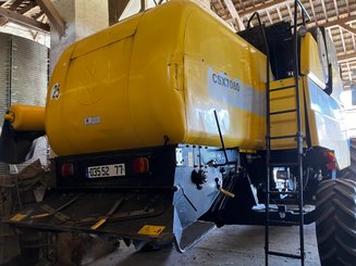 Moissonneuse batteuse New Holland CSX 7080 - 3