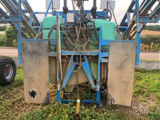 Pulvérisateur porté Berthoud MACK 12 - 4