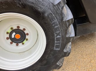 Moissonneuse batteuse New Holland CR7.90 - 14