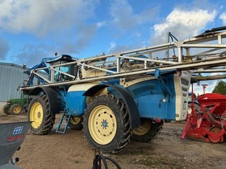 Pulvérisateur automoteur Matrot Xenon expert 4300 - 5