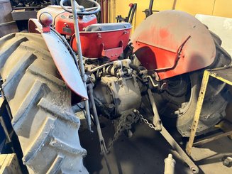 Tracteur agricole Massey Ferguson MF 35 - 5