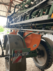 Pulvérisateur traîné Amazone UX 3200 - 4