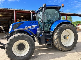 Tracteur agricole New Holland T7 245 - 1