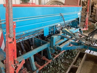Semoir pour semis simplifié Sulky UNIDRILL - 3