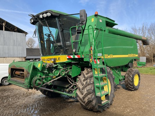 Moissonneuse batteuse John Deere CTS 9780i - 1